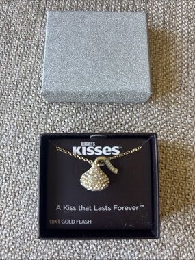 HERSHEY'S KISSES 18KT Gold Flash Crystal Pendant Necklace - Gold